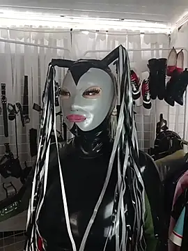 LatexDevil_Blondieのウェブカメラショー