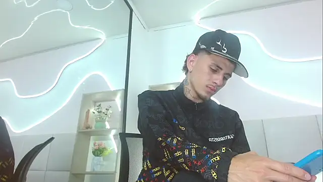 Chat XXX ao vivo de DanntheStiff