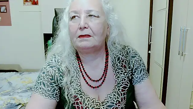 GrannyAlisa's Webcam Show