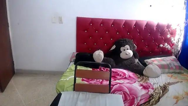 angel_barbie_1 Adlı Modelin Canlı XXX Sohbeti