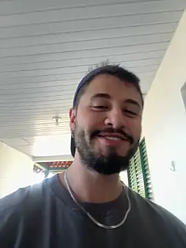 Show de guzzfit na webcam