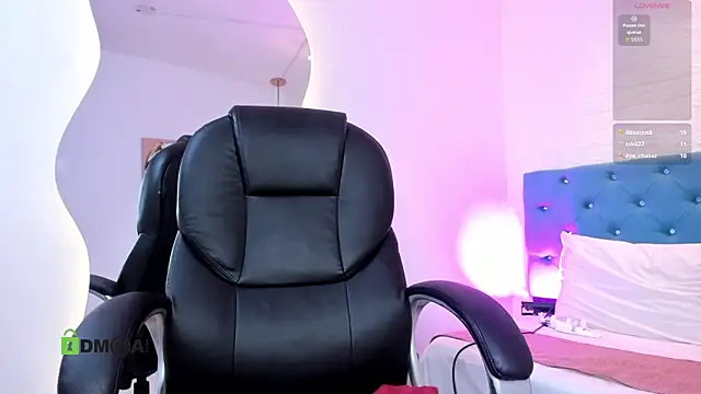 Webkamerová show zairawatson