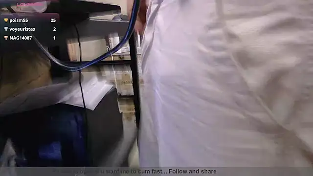 BustedCall Show in webcam