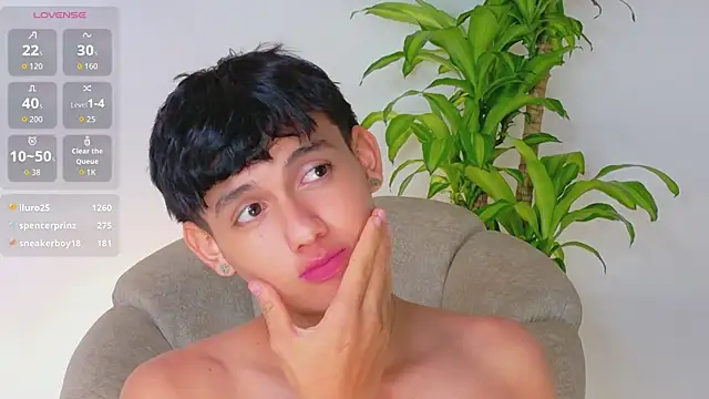Онлайн чат XXX Axel_Cody_