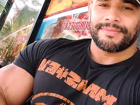 عرض كام musclehetero