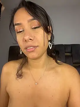 PilarJones_ Chat XXX in diretta