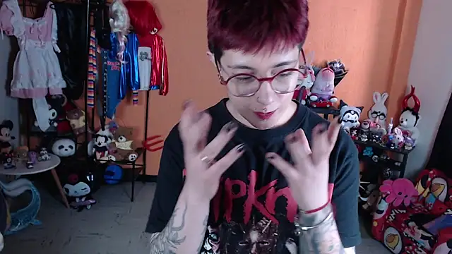 MissMiia2's Live XXX Chat