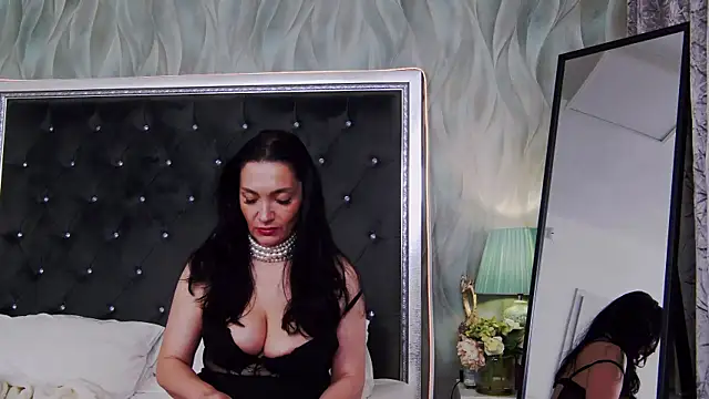 Show de GraceMontclaire na webcam