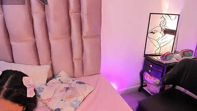 Czat XXX na żywo – NikyBrookss