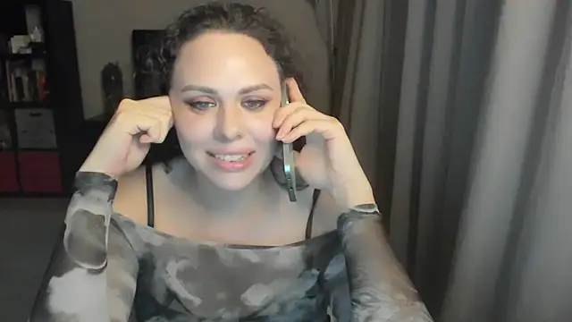 MollyCheiz's Live XXX Chat