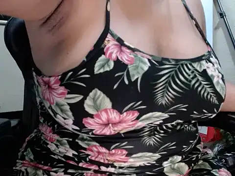 DiivaMarii's Live Chat Room