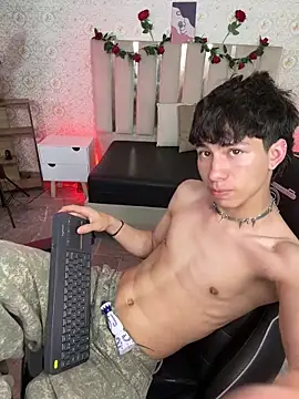 kaelwolf_tay – webcam-show