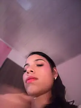 XXX chat uživo modela Aimar_LS