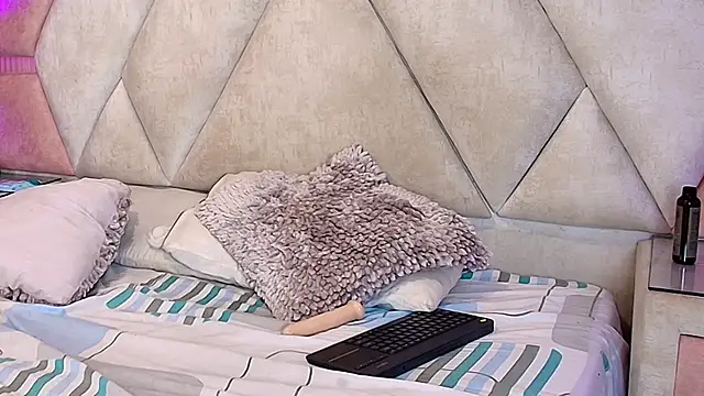 isabella_luxetn Webbikameraesitys