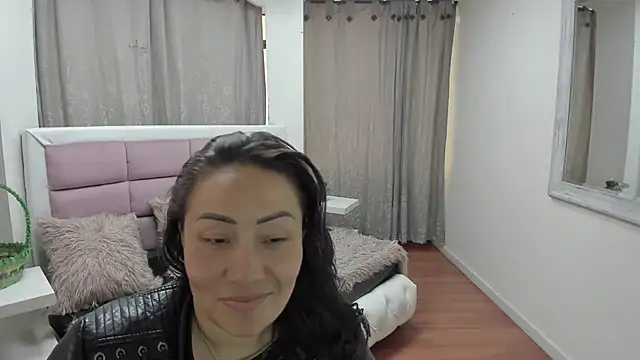 gaby_trent Live XXX-Chat