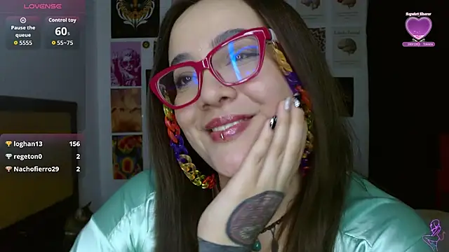 Nova-Satela Live XXX-Chat