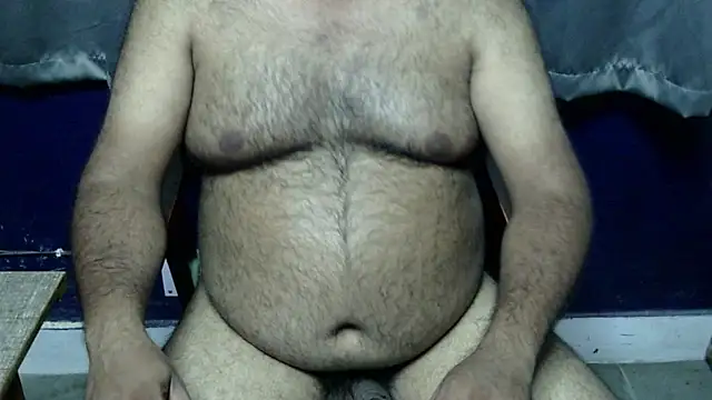 hairysubcub_70 Show in webcam