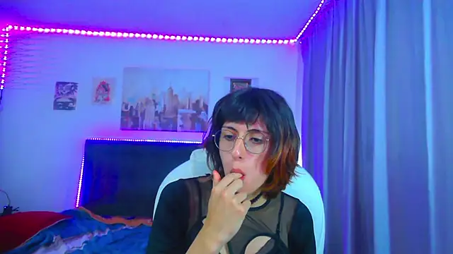 goth_minerva Adlı Modelin Web Kamerası Şovu