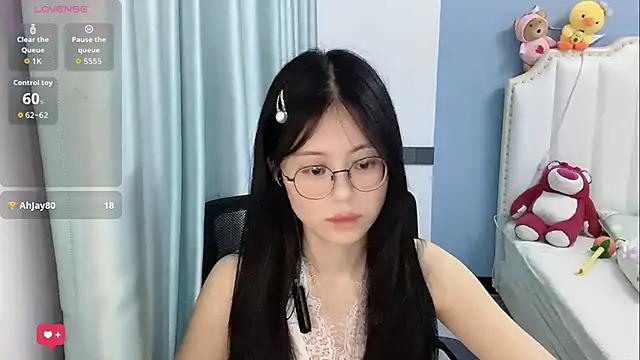Luna-666 Chat XXX in diretta