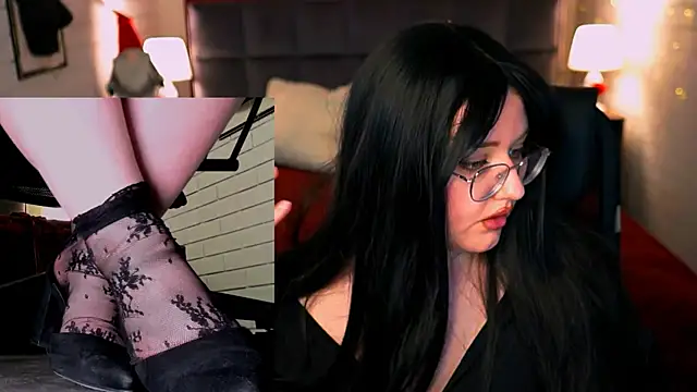Chat +18 de StaceyJensen ao vivo