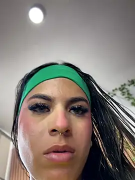 Eveliin__'s Live XXX Chat