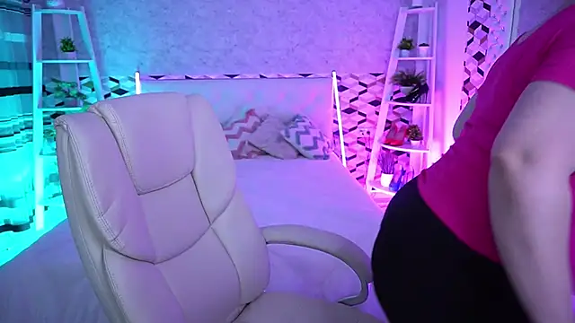 Chat +18 de GabbieJay ao vivo