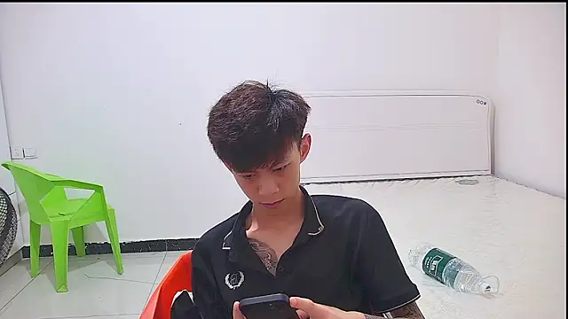 Chat XXX Live paofu-001