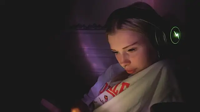NancyGlembockiのライブXXXチャット