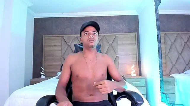 TaylorClay_'s Live XXX Chat