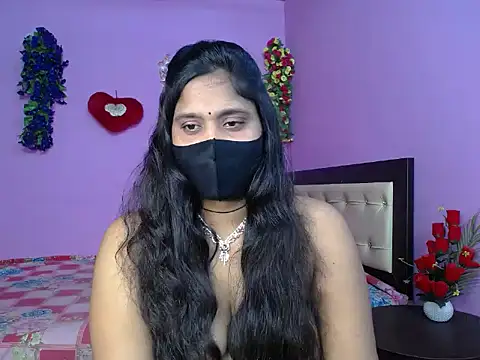 Maiya_Amber live XXX chat