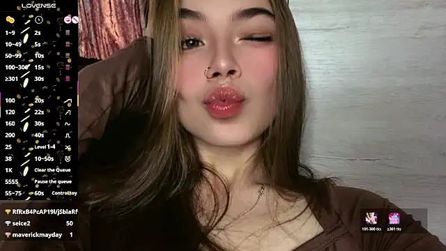 Mia_Victoria22 লাইভ XXX চ্যাট