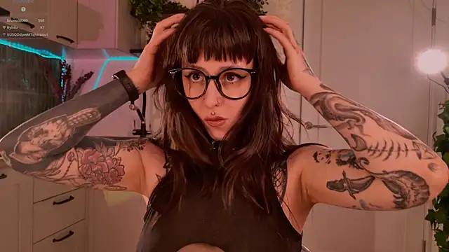 MichaellaMoon লাইভ XXX চ্যাট