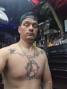 twistafatpipe Live XXX-Chat