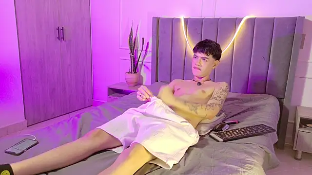 Zeyn_smith Webcam Show