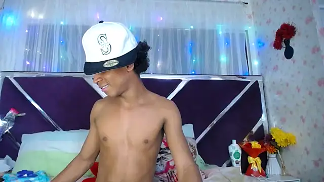 Santy_bigcock_01 Webcam show