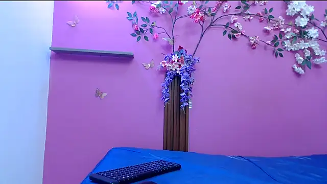 skinnysofia18 Live XXX-chat