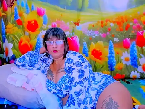 Chatroom XXX en direct de indianroxy