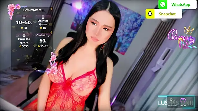xBigSurpriseLorainex Webcam Show
