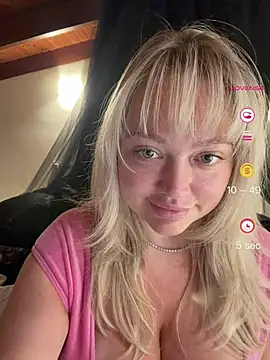 Chatroom XXX en direct de misstitmouseofficial