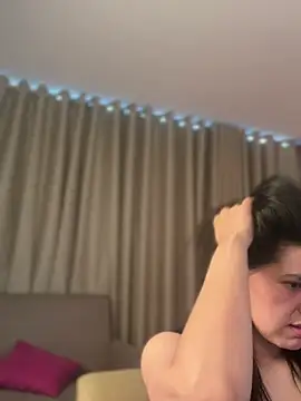 Zandrina Chat XXX live