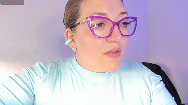 Naty_Mature_ 网络视讯表演