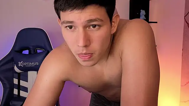 JamesCr_ Webcam Show