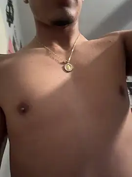 Chat XXX en directo de latino_switch