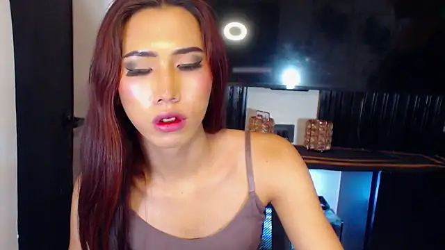captivatingyumi Show Webcam