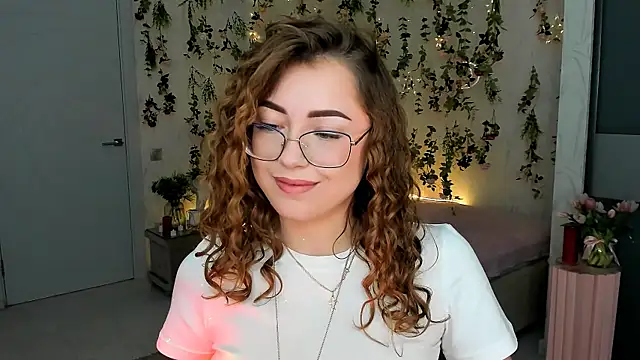 SereneFlame's Live XXX Chat