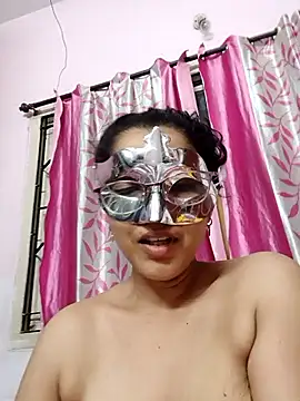 thanusi_2 Pertunjukan Webcam