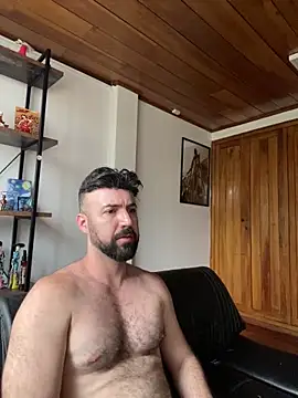 Živý XXX chat ADONIS_ART01
