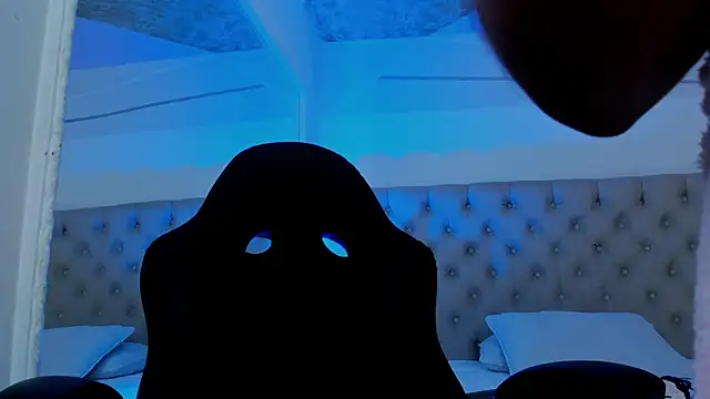 CarolineFyre 现场XXX聊天