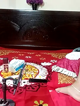 Lok_Sex 现场XXX聊天