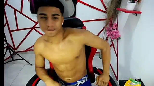 Chat +18 de oliver-parker ao vivo